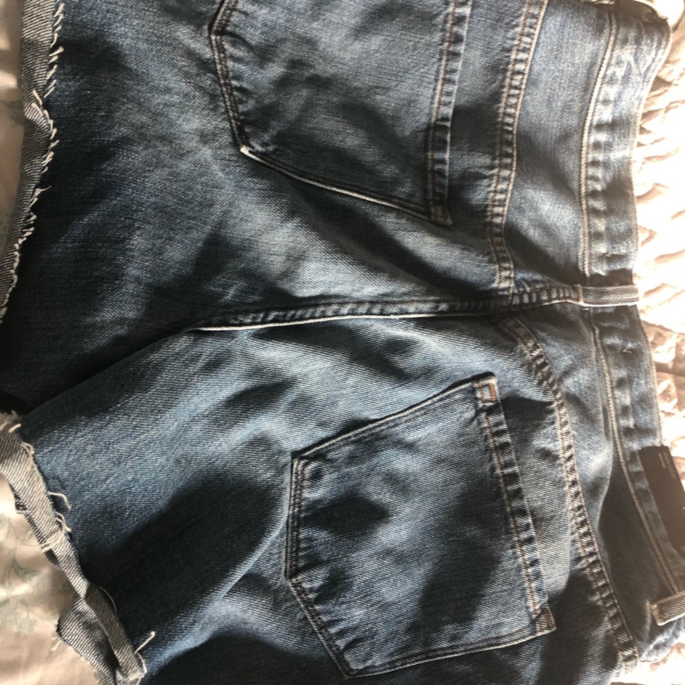 J Brand NWT Joan Short High-Rise size 32 color mimic